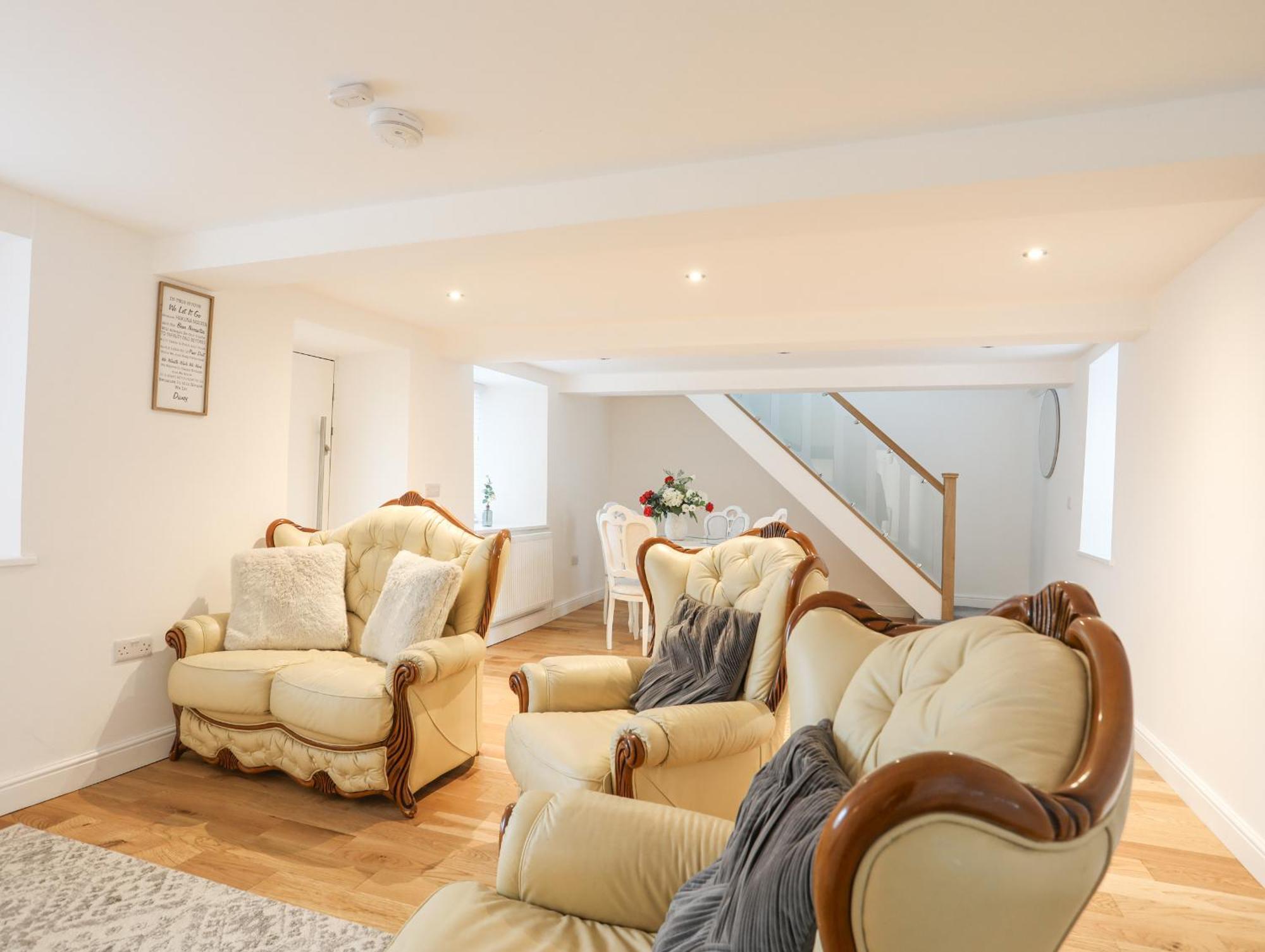 Villa Tyn Lon - Y Ffor à Pwllheli Extérieur photo